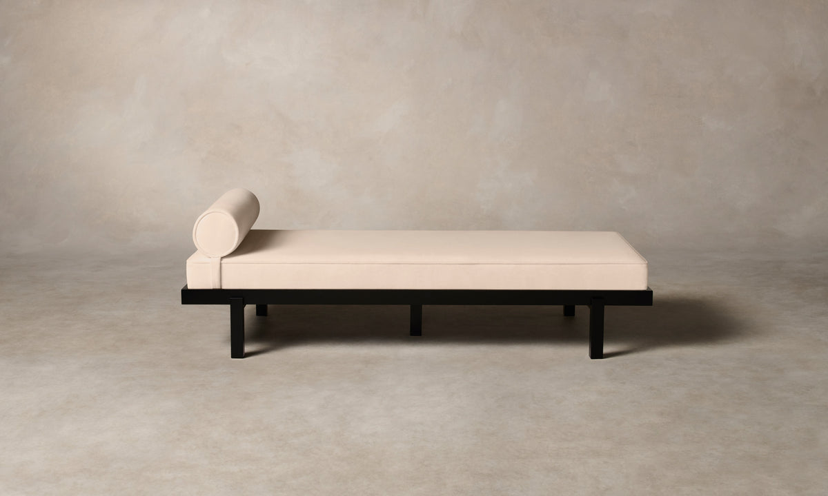 The Bruna Daybed - Marled Alpaca Velvet Rosette