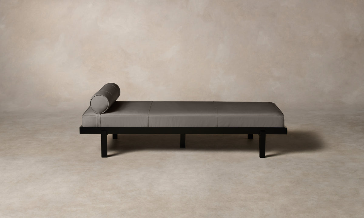 The Bruna Daybed - Pebbled Leather Ash