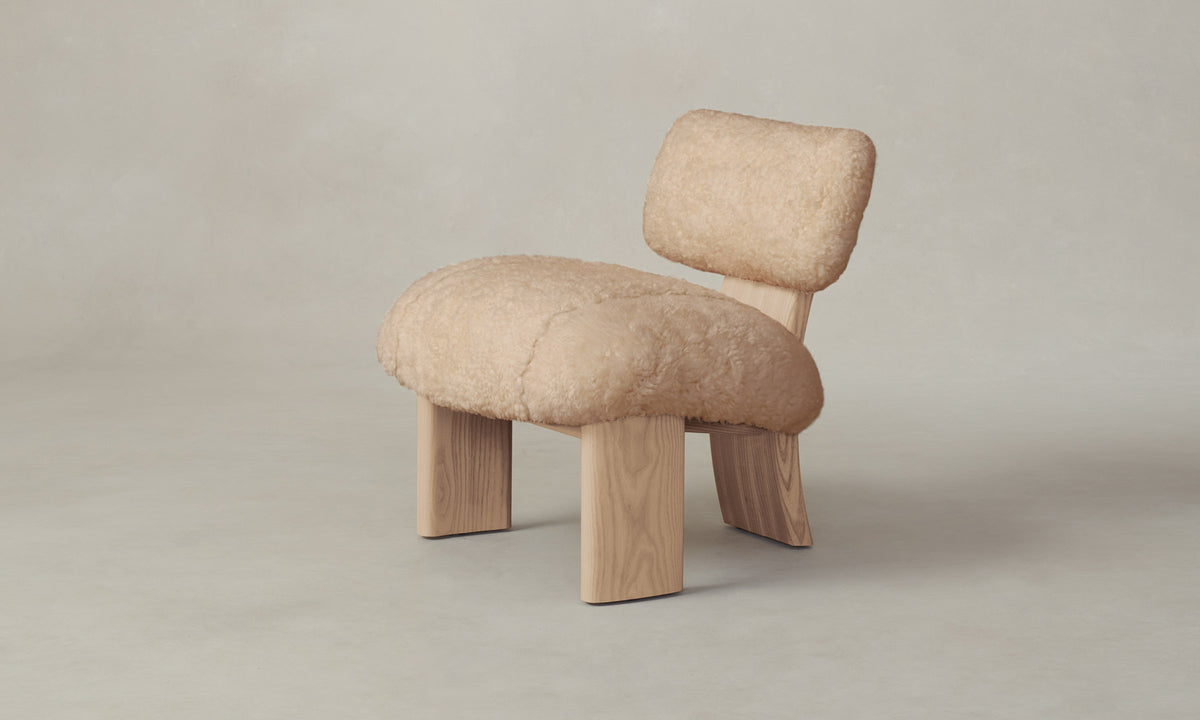 The Kenmare Chair - Shearling Toffee