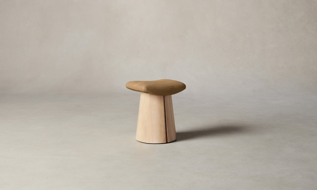 The Weston Stool - Nubuck Leather Rye